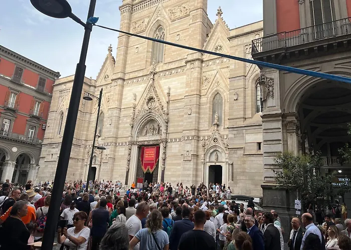 Duomo Miradois 152 Napoli